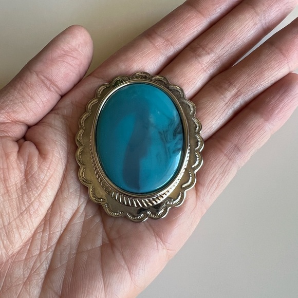 Vintage Large Concho Earrings - Picture 8 of 9